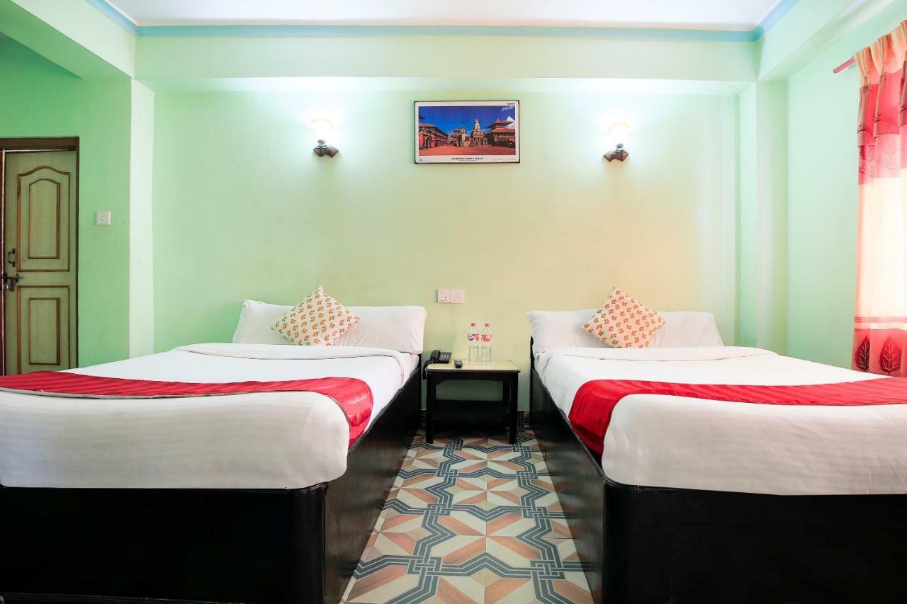 Hotel Rudrakshya Pokhara Ngoại thất bức ảnh